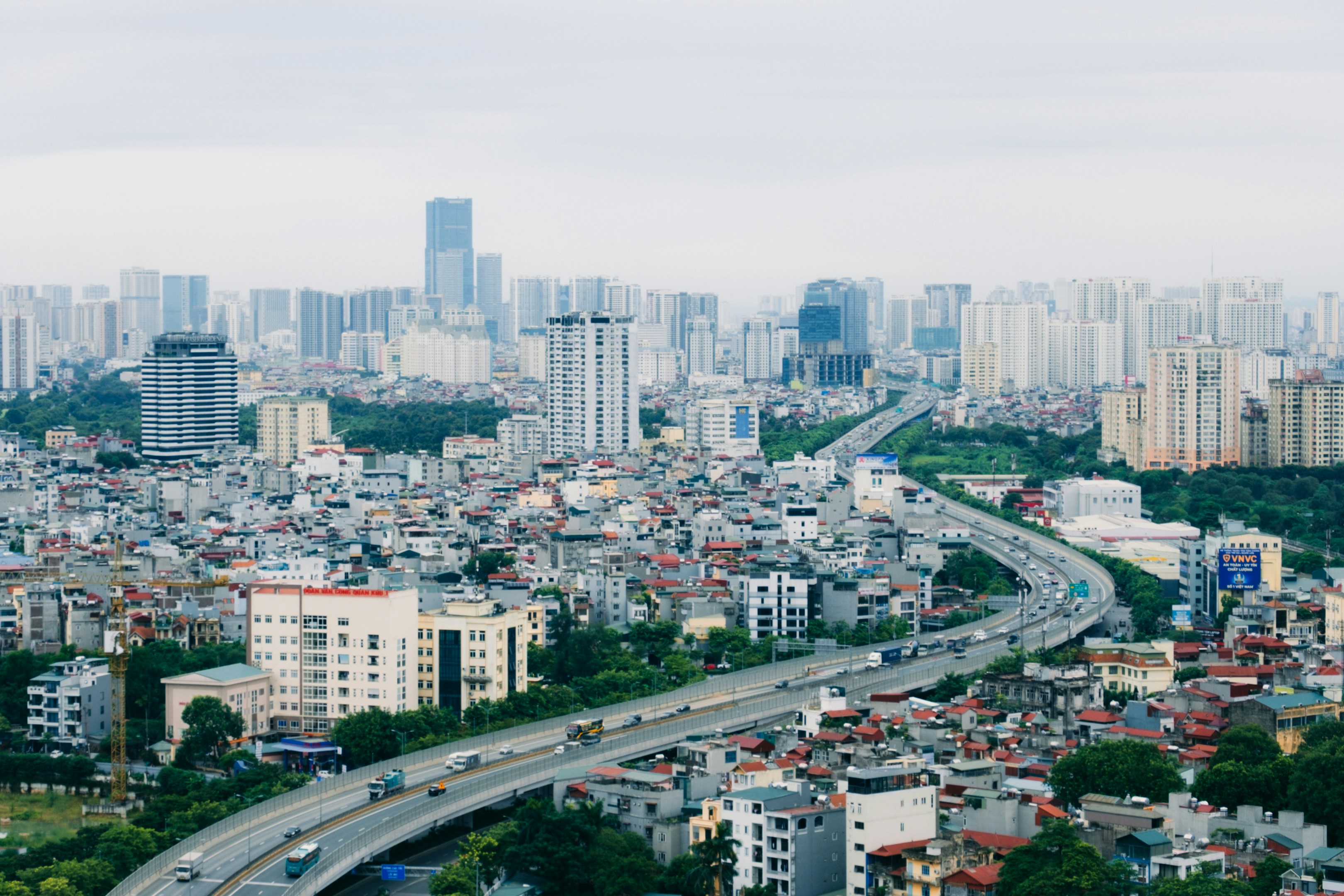 An Overview of Vietnam's Economy in H1 2026: Challenges, Growth Drivers, and Development Prospects